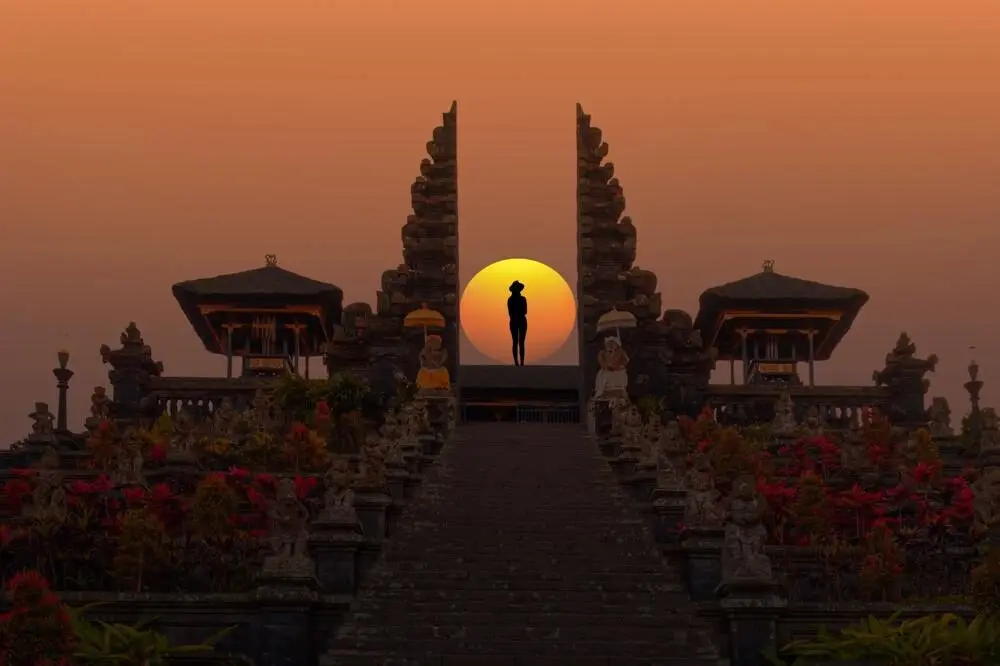 Pura Besakih temple on the slopes of Mount Agung largest and holiest temple at sunset-1000x666